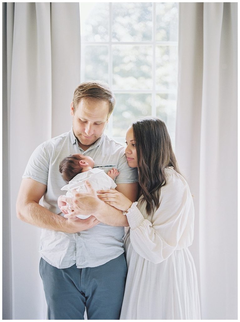Huntsville newborn with mom and dad